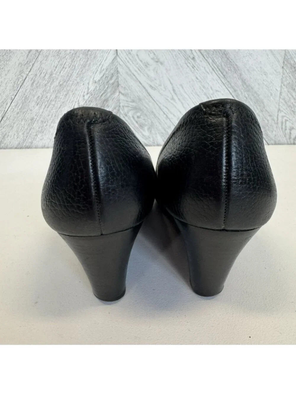 Tory Burch Sally 2 Black Leather Peep Toe Wedge Shoes Womens Size 10 Silver Logo